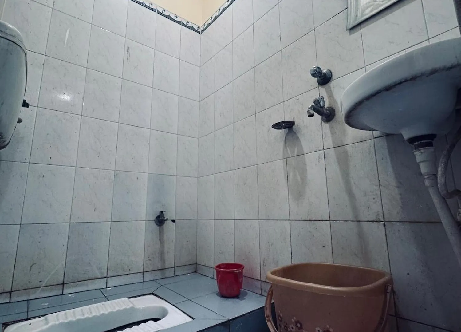 فندق Suraj Guest House فاراناسي