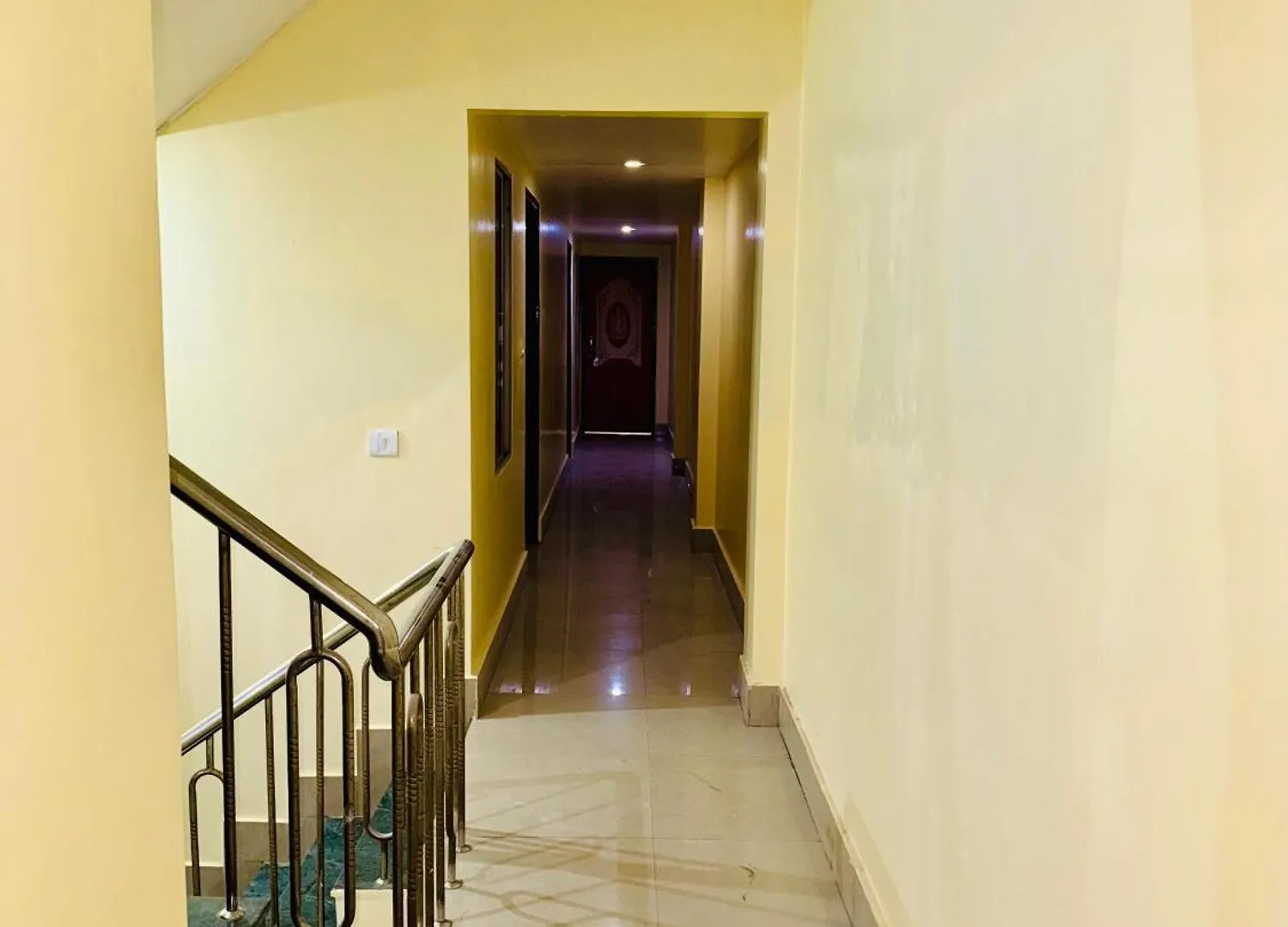 فندق Suraj Guest House فاراناسي